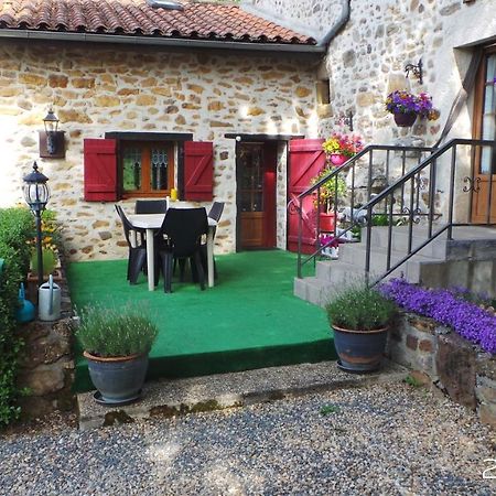 La Petite Fontaine Villa Ecuras Exteriör bild