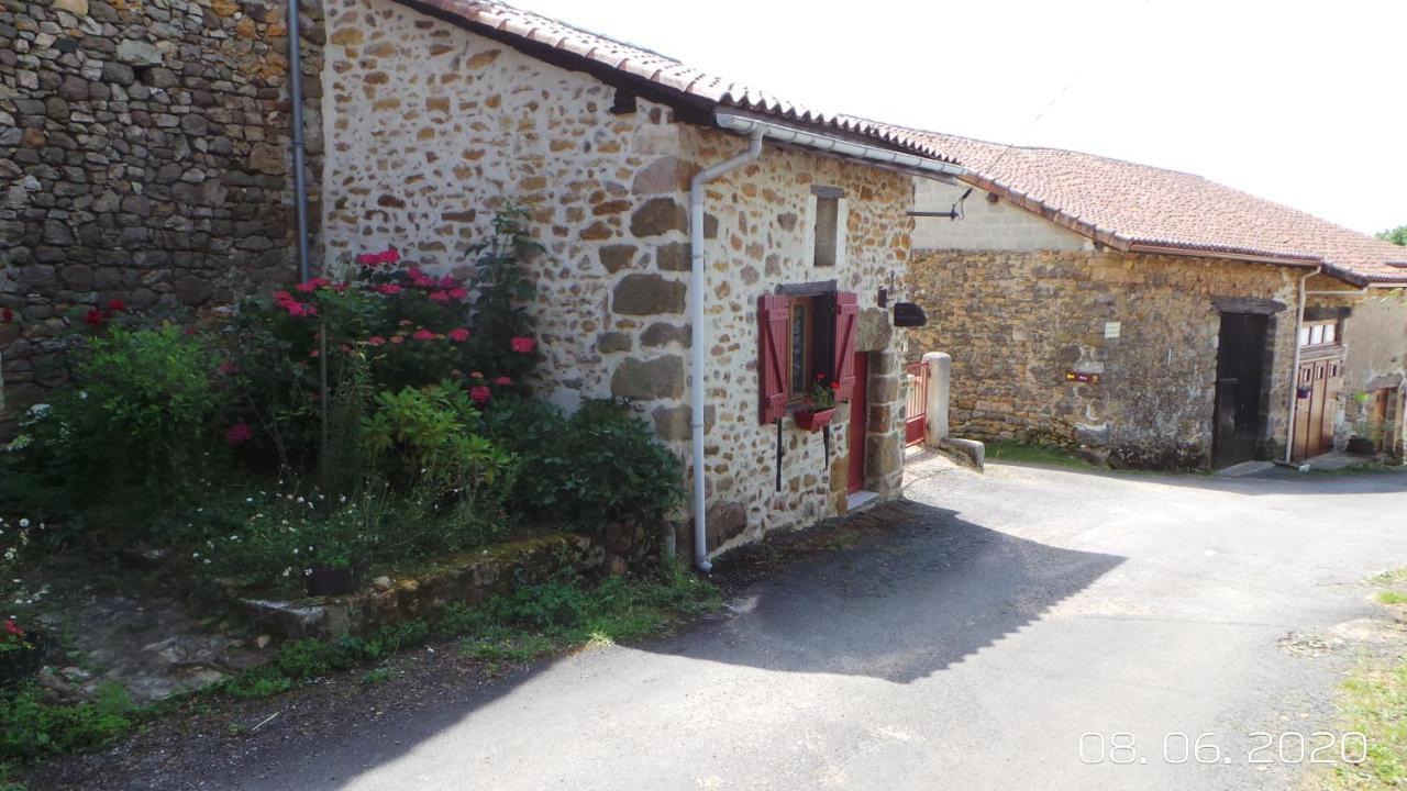 La Petite Fontaine Villa Ecuras Exteriör bild