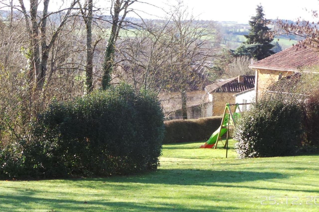 La Petite Fontaine Villa Ecuras Exteriör bild